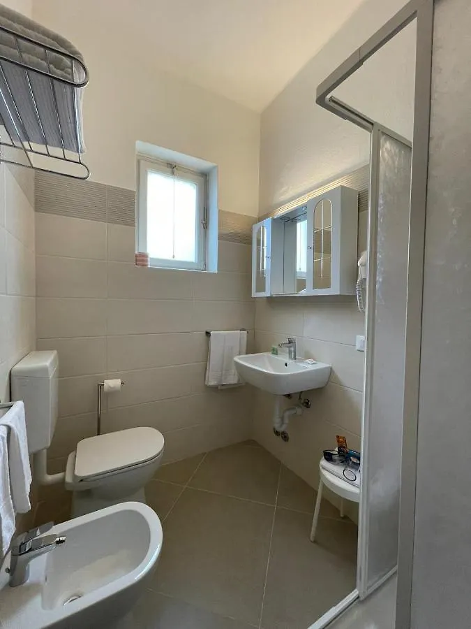 Hotel Robinia Imperia